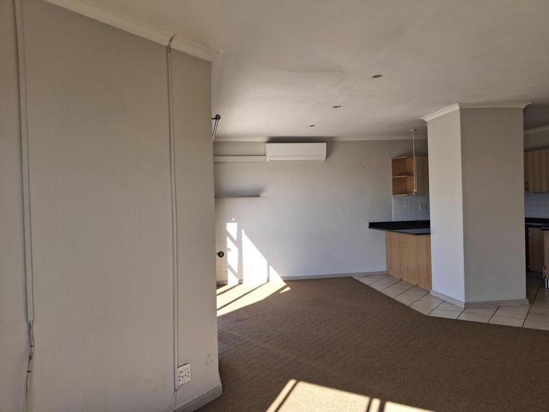 To Let 2 Bedroom Property for Rent in Vredehoek Western Cape